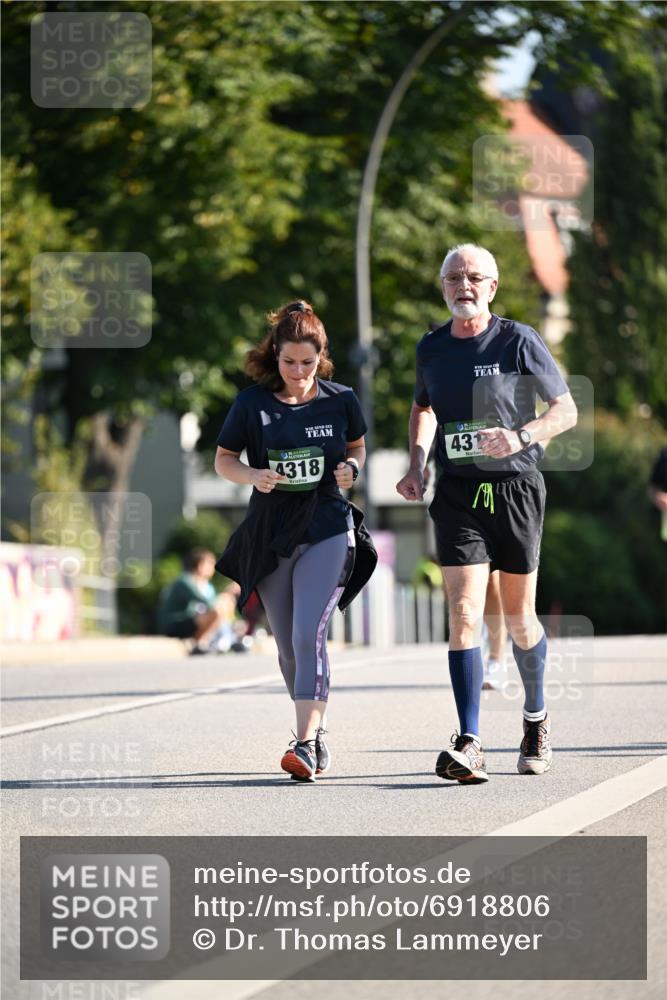 01.09.2024 - BARMER Alsterlauf Dr. Thomas Lammeyer http://msf.ph/oto/6918806 01.09.2024 09:50:59 Laufen 4318, 431 meine-sportfotos.de