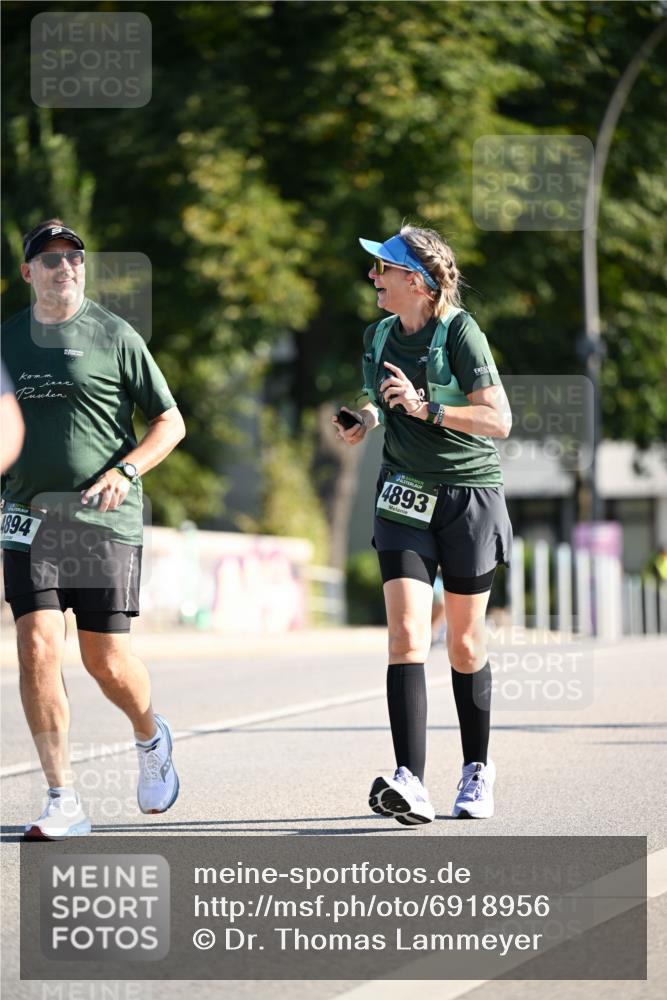 01.09.2024 - BARMER Alsterlauf Dr. Thomas Lammeyer http://msf.ph/oto/6918956 01.09.2024 09:51:03 Laufen 1894, 4893 meine-sportfotos.de