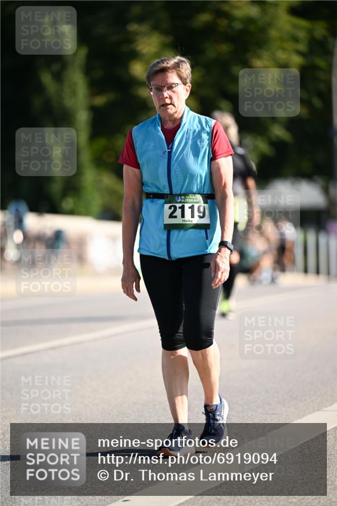 01.09.2024 - BARMER Alsterlauf Dr. Thomas Lammeyer http://msf.ph/oto/6919094 01.09.2024 09:51:09 Laufen 35, 2119 meine-sportfotos.de