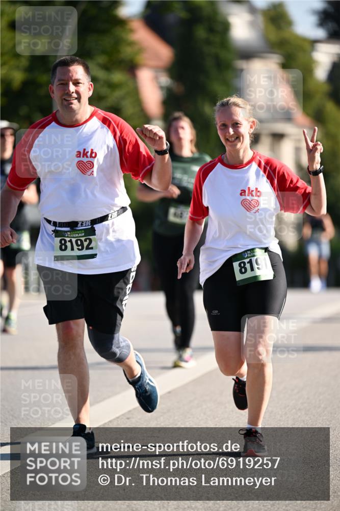 01.09.2024 - BARMER Alsterlauf Dr. Thomas Lammeyer http://msf.ph/oto/6919257 01.09.2024 09:51:15 Laufen 3, 5, 8192, 8191 meine-sportfotos.de
