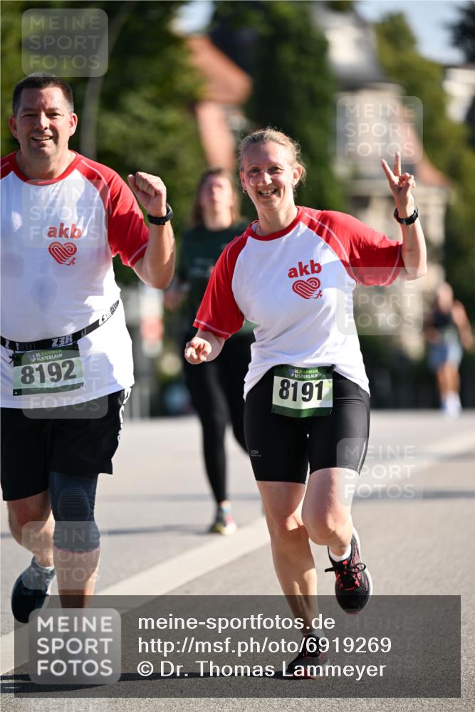 01.09.2024 - BARMER Alsterlauf Dr. Thomas Lammeyer http://msf.ph/oto/6919269 01.09.2024 09:51:16 Laufen 3, 35, 8192, 35, 8191 meine-sportfotos.de