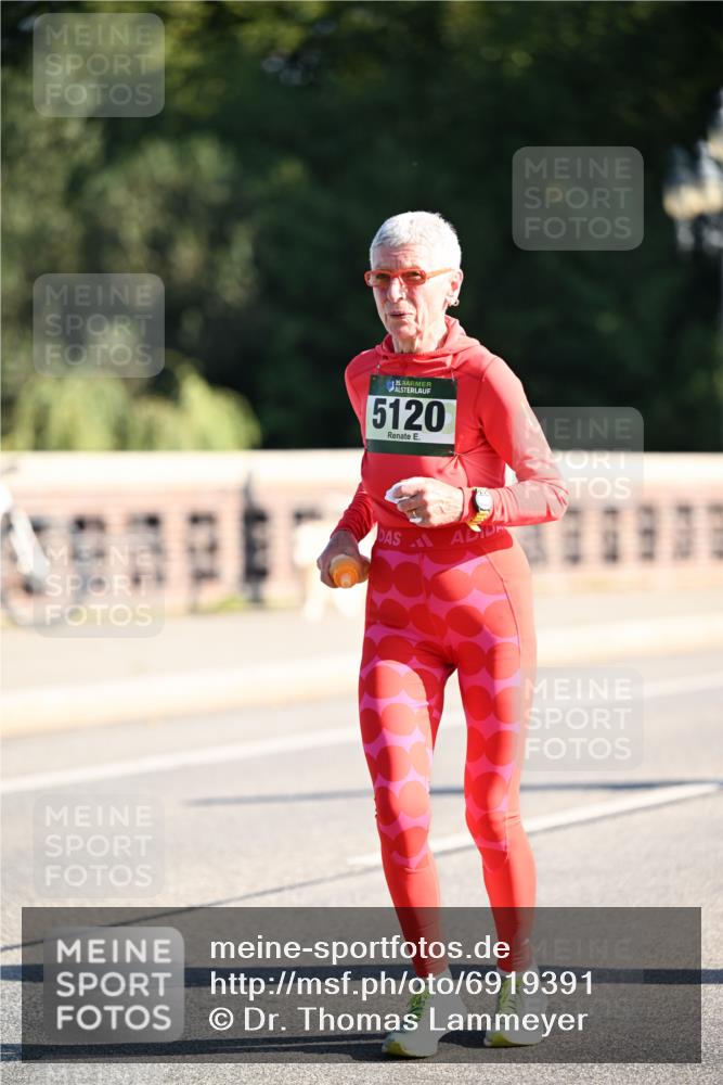 01.09.2024 - BARMER Alsterlauf Dr. Thomas Lammeyer http://msf.ph/oto/6919391 01.09.2024 09:51:20 Laufen 35, 5120 meine-sportfotos.de