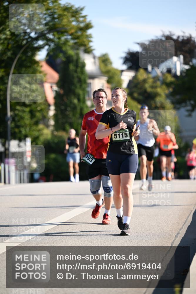01.09.2024 - BARMER Alsterlauf Dr. Thomas Lammeyer http://msf.ph/oto/6919404 01.09.2024 09:51:22 Laufen 993, 5115 meine-sportfotos.de