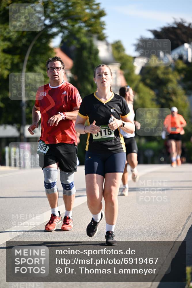 01.09.2024 - BARMER Alsterlauf Dr. Thomas Lammeyer http://msf.ph/oto/6919467 01.09.2024 09:51:24 Laufen 993, 115 meine-sportfotos.de