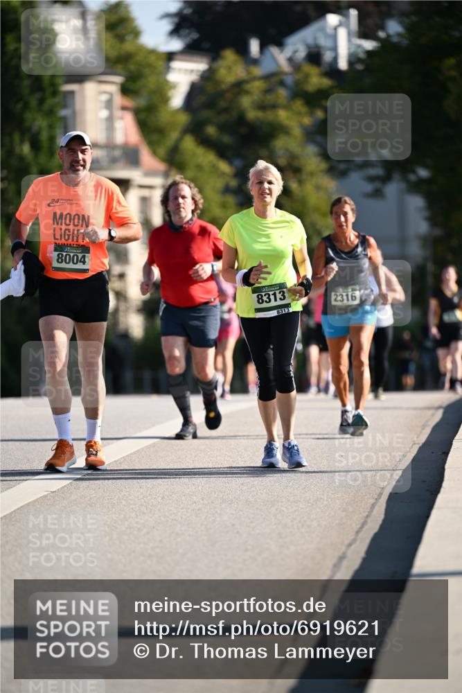 01.09.2024 - BARMER Alsterlauf Dr. Thomas Lammeyer http://msf.ph/oto/6919621 01.09.2024 09:51:32 Laufen 24, 1037, 8004, 8313, 8313, 2316 meine-sportfotos.de