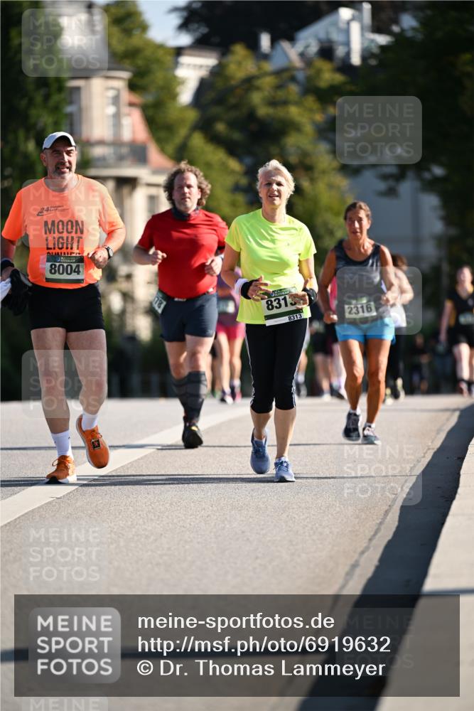 01.09.2024 - BARMER Alsterlauf Dr. Thomas Lammeyer http://msf.ph/oto/6919632 01.09.2024 09:51:32 Laufen 24, 8004, 8313, 8313, 2316 meine-sportfotos.de