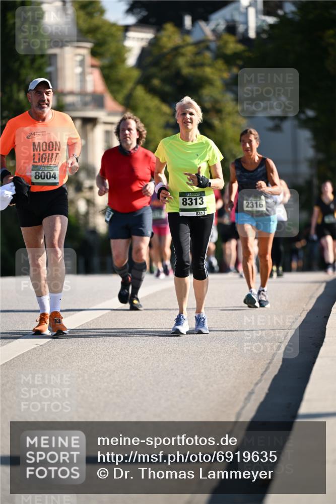 01.09.2024 - BARMER Alsterlauf Dr. Thomas Lammeyer http://msf.ph/oto/6919635 01.09.2024 09:51:32 Laufen 24, 8004, 8313, 8313, 2316 meine-sportfotos.de