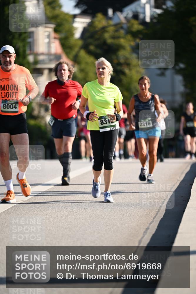01.09.2024 - BARMER Alsterlauf Dr. Thomas Lammeyer http://msf.ph/oto/6919668 01.09.2024 09:51:33 Laufen 4, 8004, 831, 8313, 2316 meine-sportfotos.de
