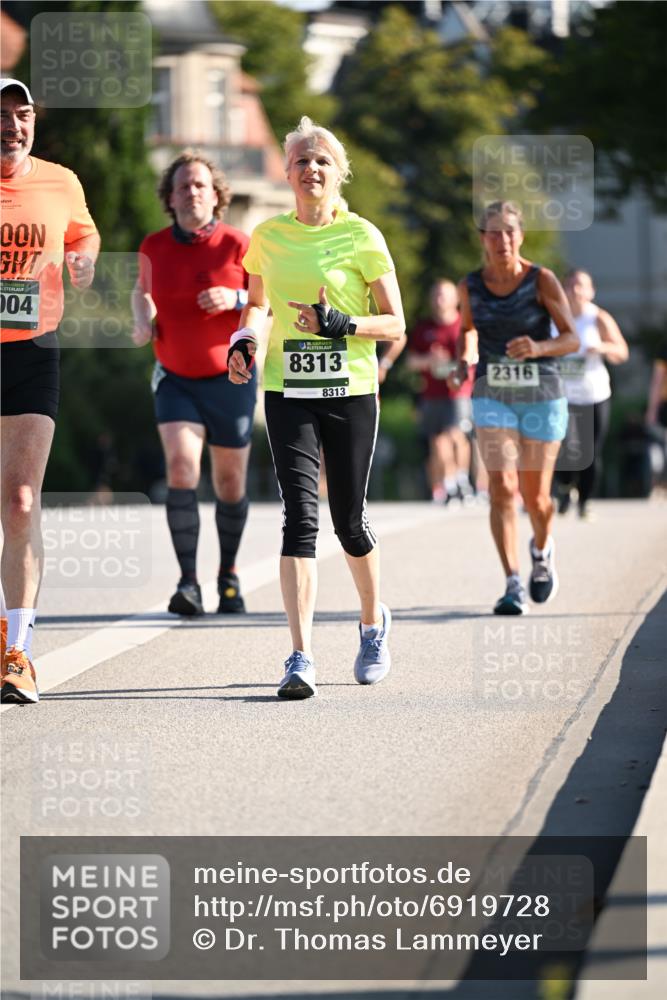 01.09.2024 - BARMER Alsterlauf Dr. Thomas Lammeyer http://msf.ph/oto/6919728 01.09.2024 09:51:34 Laufen 004, 8313, 8313, 2316 meine-sportfotos.de