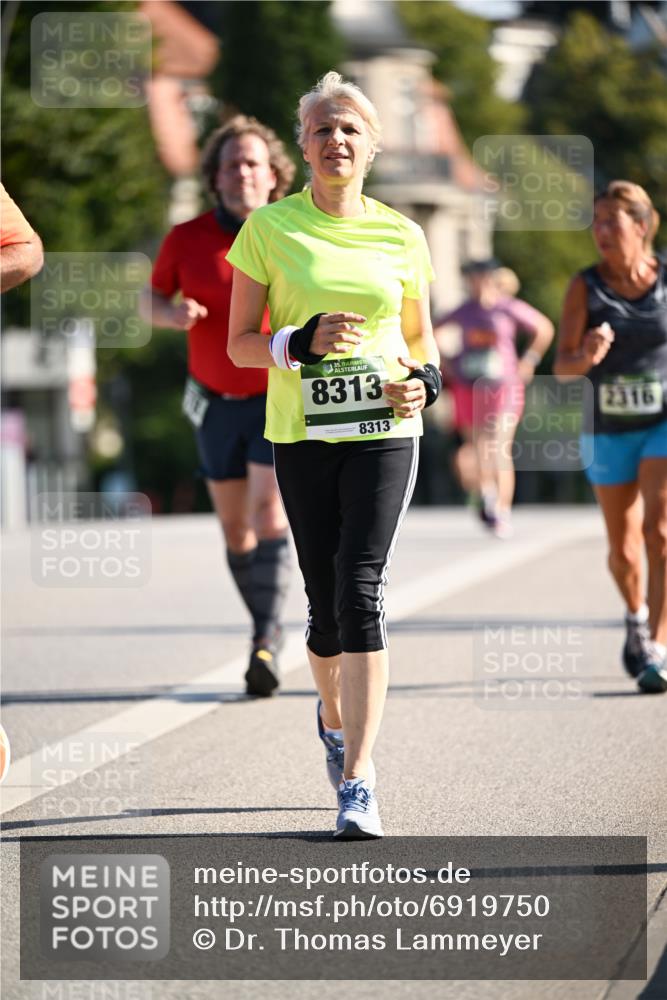 01.09.2024 - BARMER Alsterlauf Dr. Thomas Lammeyer http://msf.ph/oto/6919750 01.09.2024 09:51:36 Laufen 35, 8313, 8313, 2316 meine-sportfotos.de