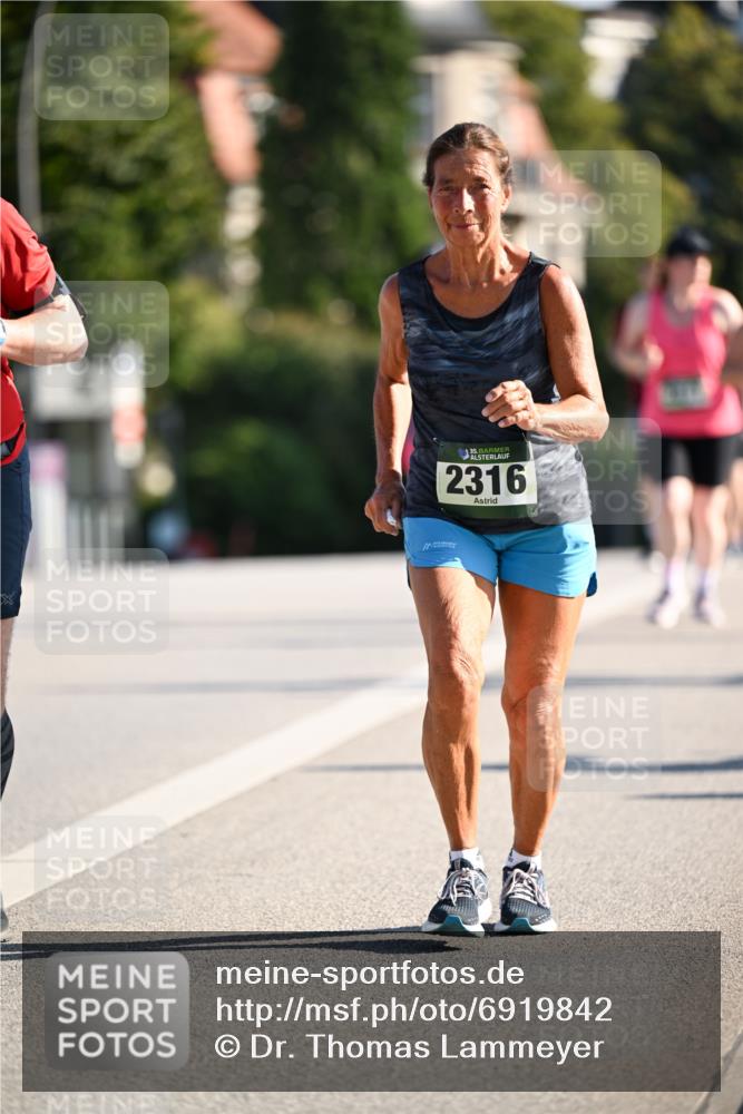 01.09.2024 - BARMER Alsterlauf Dr. Thomas Lammeyer http://msf.ph/oto/6919842 01.09.2024 09:51:39 Laufen 135, 2316 meine-sportfotos.de