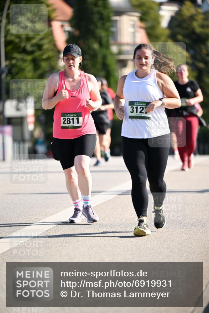 01.09.2024 - BARMER Alsterlauf Dr. Thomas Lammeyer http://msf.ph/oto/6919931 01.09.2024 09:51:44 Laufen 35, 2811, 3127 meine-sportfotos.de