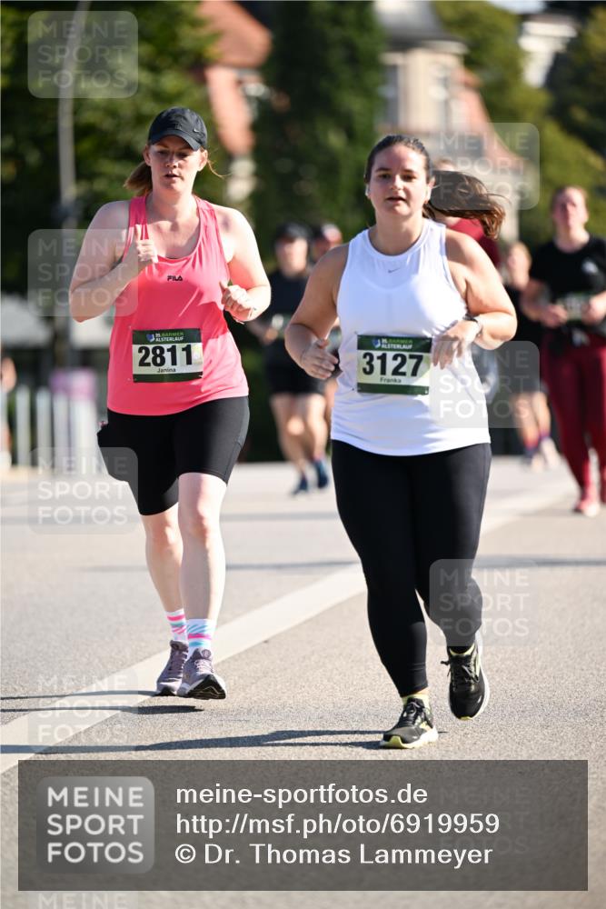 01.09.2024 - BARMER Alsterlauf Dr. Thomas Lammeyer http://msf.ph/oto/6919959 01.09.2024 09:51:44 Laufen 35, 2811, 3127 meine-sportfotos.de