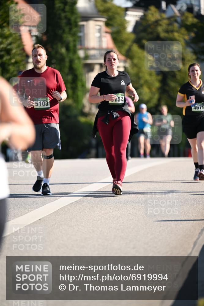 01.09.2024 - BARMER Alsterlauf Dr. Thomas Lammeyer http://msf.ph/oto/6919994 01.09.2024 09:51:47 Laufen 52, 5103, 4679 meine-sportfotos.de