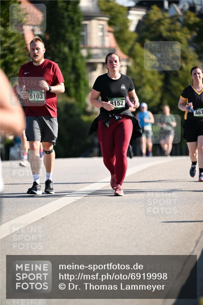 01.09.2024 - BARMER Alsterlauf Dr. Thomas Lammeyer http://msf.ph/oto/6919998 01.09.2024 09:51:47 Laufen 5103, 152, 467 meine-sportfotos.de