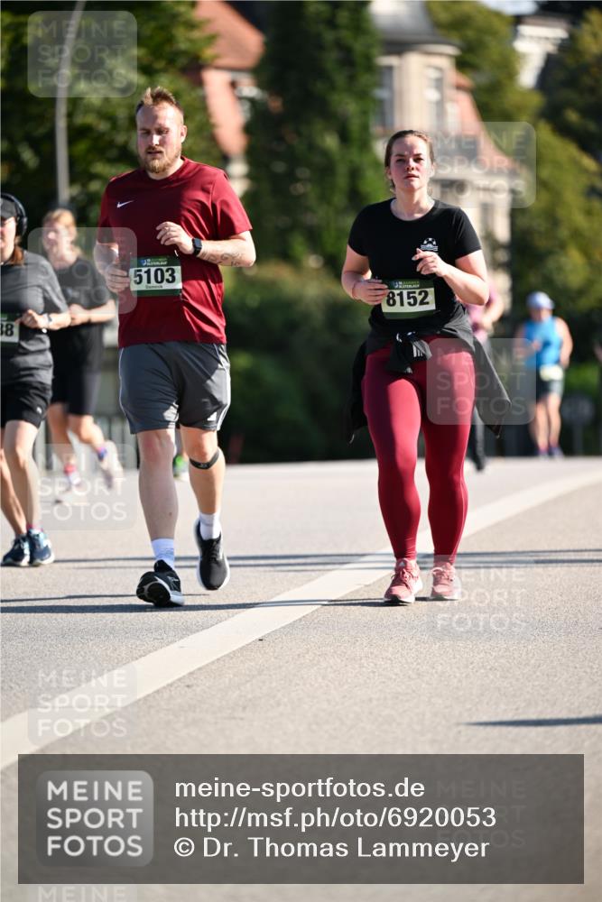 01.09.2024 - BARMER Alsterlauf Dr. Thomas Lammeyer http://msf.ph/oto/6920053 01.09.2024 09:51:48 Laufen 38, 5103, 8152 meine-sportfotos.de