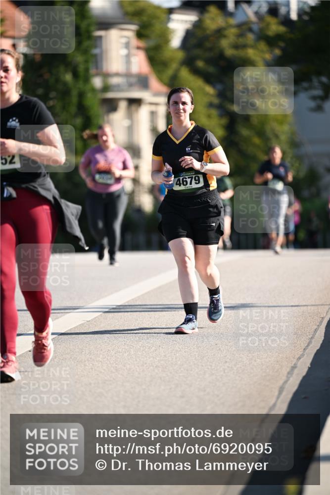 01.09.2024 - BARMER Alsterlauf Dr. Thomas Lammeyer http://msf.ph/oto/6920095 01.09.2024 09:51:50 Laufen 52, 4679 meine-sportfotos.de
