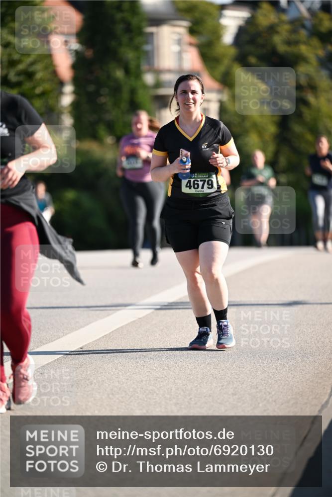 01.09.2024 - BARMER Alsterlauf Dr. Thomas Lammeyer http://msf.ph/oto/6920130 01.09.2024 09:51:51 Laufen 35, 4679 meine-sportfotos.de