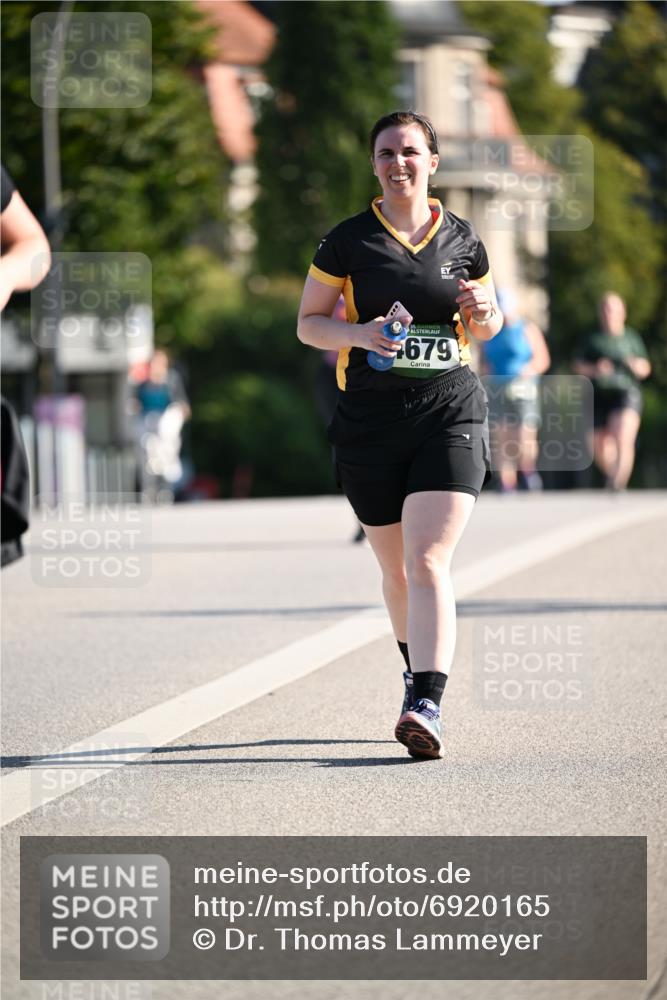 01.09.2024 - BARMER Alsterlauf Dr. Thomas Lammeyer http://msf.ph/oto/6920165 01.09.2024 09:51:52 Laufen 35, 679 meine-sportfotos.de