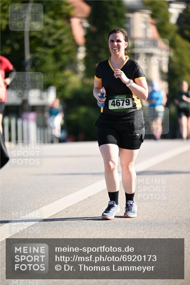 01.09.2024 - BARMER Alsterlauf Dr. Thomas Lammeyer http://msf.ph/oto/6920173 01.09.2024 09:51:52 Laufen 1635, 4679 meine-sportfotos.de