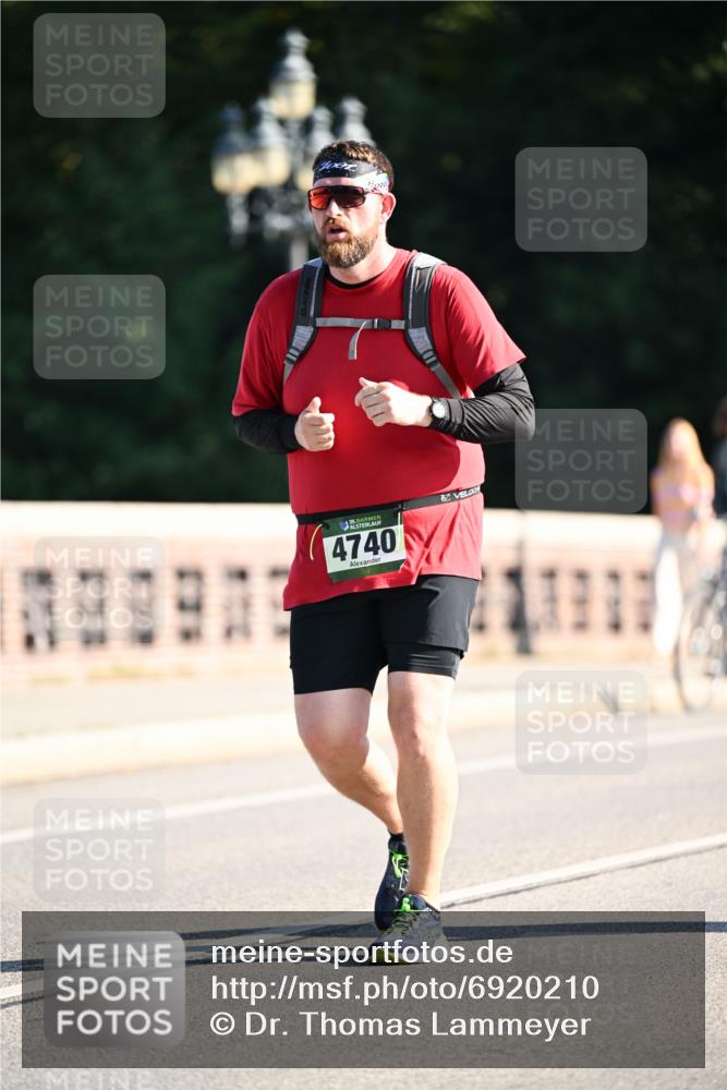 01.09.2024 - BARMER Alsterlauf Dr. Thomas Lammeyer http://msf.ph/oto/6920210 01.09.2024 09:51:58 Laufen 121, 128, 800, 4740 meine-sportfotos.de