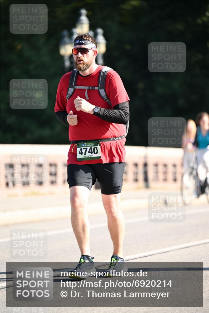 01.09.2024 - BARMER Alsterlauf Dr. Thomas Lammeyer http://msf.ph/oto/6920214 01.09.2024 09:51:58 Laufen 35, 4740 meine-sportfotos.de