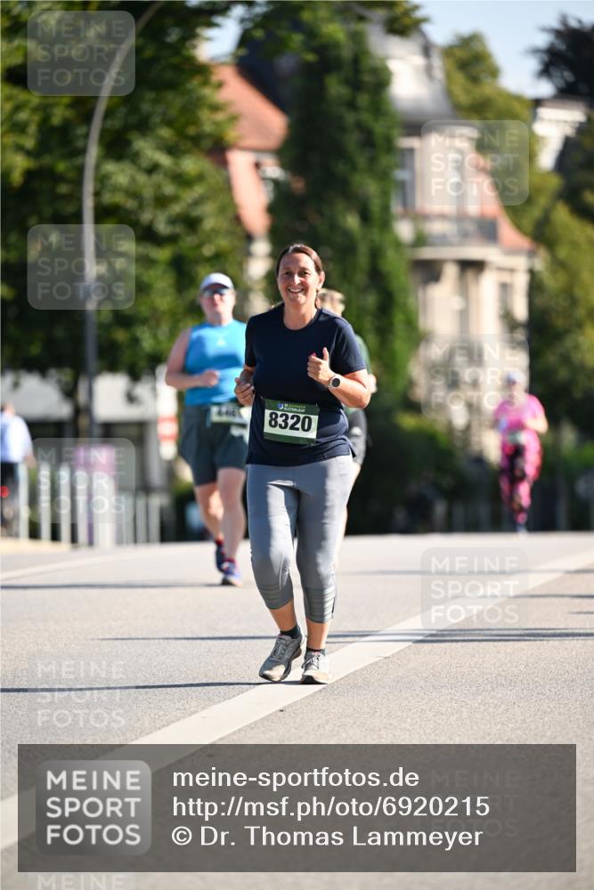 01.09.2024 - BARMER Alsterlauf Dr. Thomas Lammeyer http://msf.ph/oto/6920215 01.09.2024 09:52:00 Laufen 8320 meine-sportfotos.de