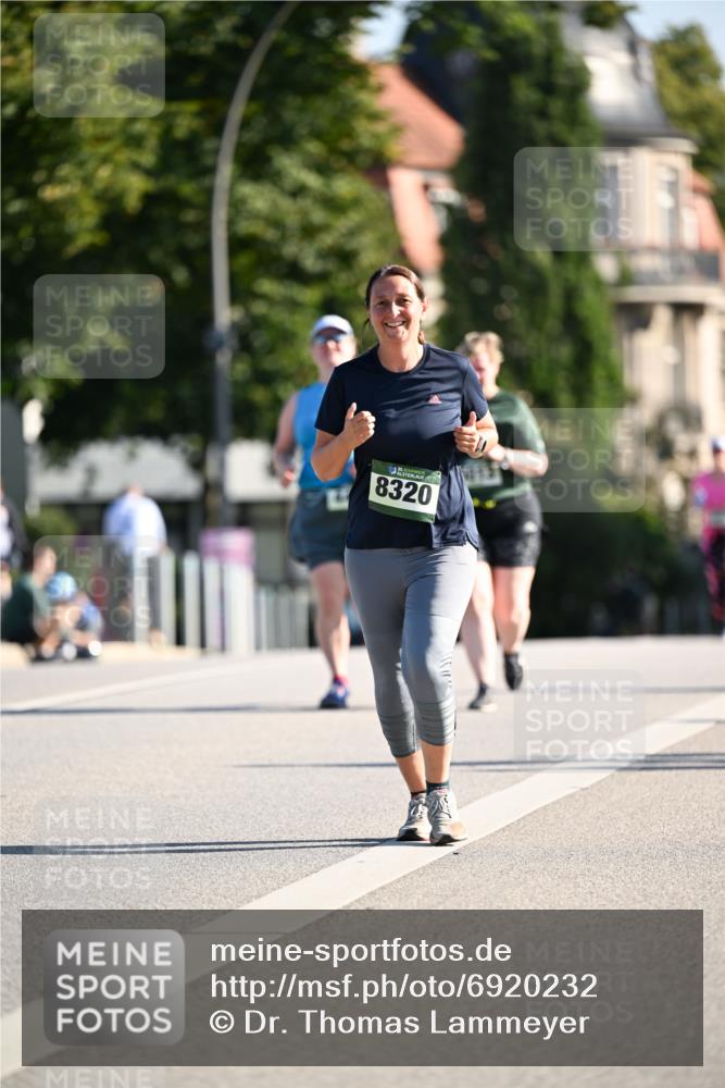 01.09.2024 - BARMER Alsterlauf Dr. Thomas Lammeyer http://msf.ph/oto/6920232 01.09.2024 09:52:00 Laufen 8320 meine-sportfotos.de