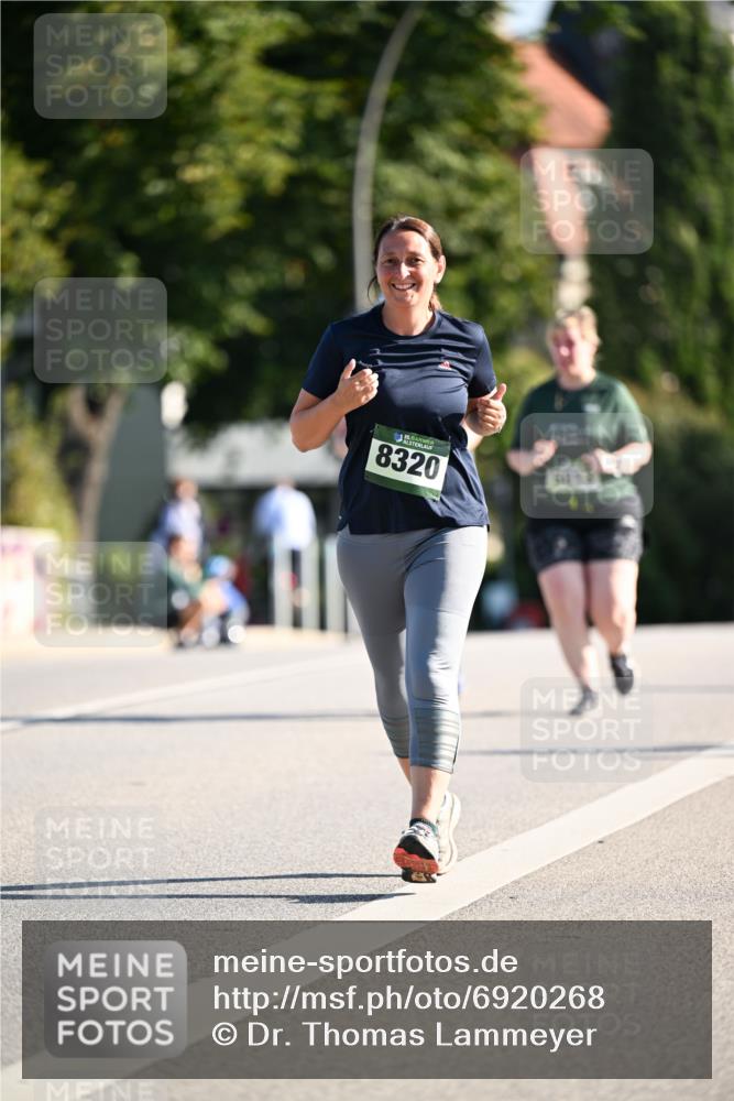 01.09.2024 - BARMER Alsterlauf Dr. Thomas Lammeyer http://msf.ph/oto/6920268 01.09.2024 09:52:01 Laufen 5, 8320 meine-sportfotos.de