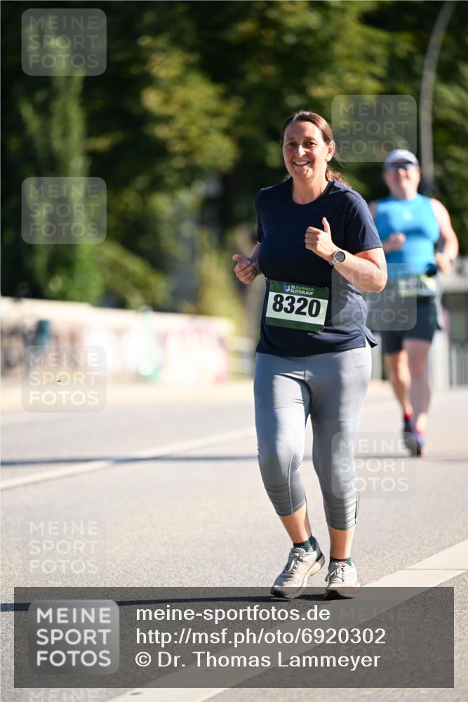 01.09.2024 - BARMER Alsterlauf Dr. Thomas Lammeyer http://msf.ph/oto/6920302 01.09.2024 09:52:02 Laufen 35, 8320 meine-sportfotos.de