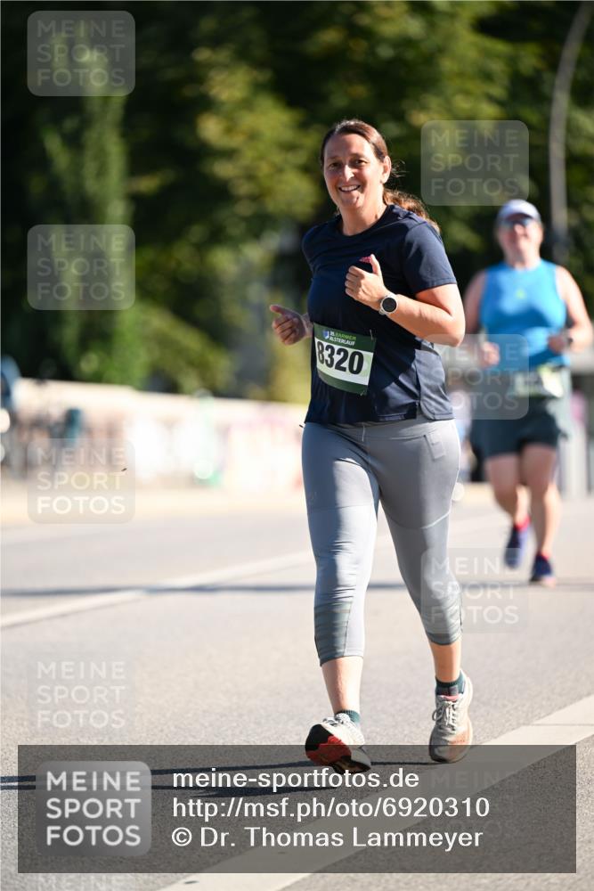 01.09.2024 - BARMER Alsterlauf Dr. Thomas Lammeyer http://msf.ph/oto/6920310 01.09.2024 09:52:02 Laufen 35, 8320 meine-sportfotos.de