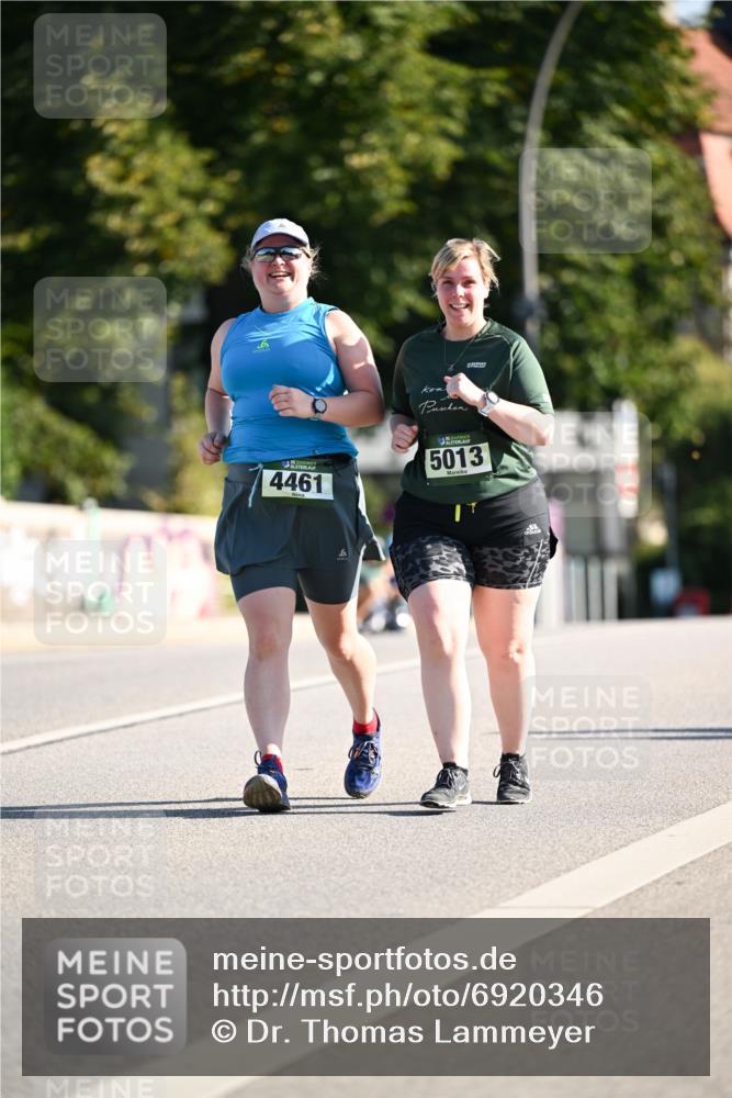01.09.2024 - BARMER Alsterlauf Dr. Thomas Lammeyer http://msf.ph/oto/6920346 01.09.2024 09:52:04 Laufen 4461, 6, 135, 5013 meine-sportfotos.de