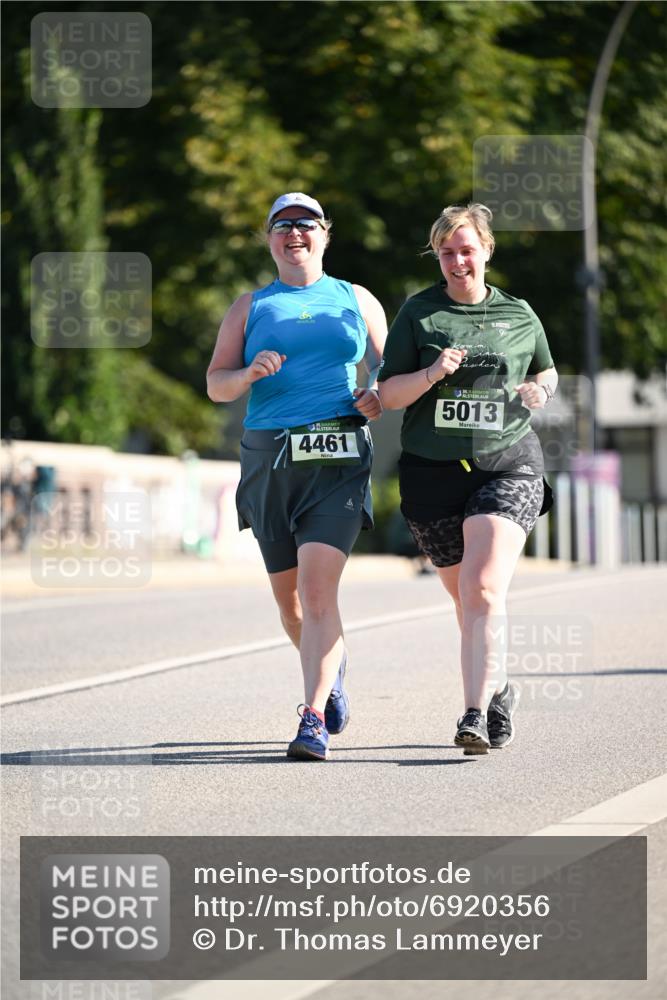 01.09.2024 - BARMER Alsterlauf Dr. Thomas Lammeyer http://msf.ph/oto/6920356 01.09.2024 09:52:04 Laufen 35, 4461, 5013 meine-sportfotos.de