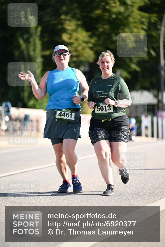 01.09.2024 - BARMER Alsterlauf Dr. Thomas Lammeyer http://msf.ph/oto/6920377 01.09.2024 09:52:05 Laufen 35, 4461, 5013 meine-sportfotos.de