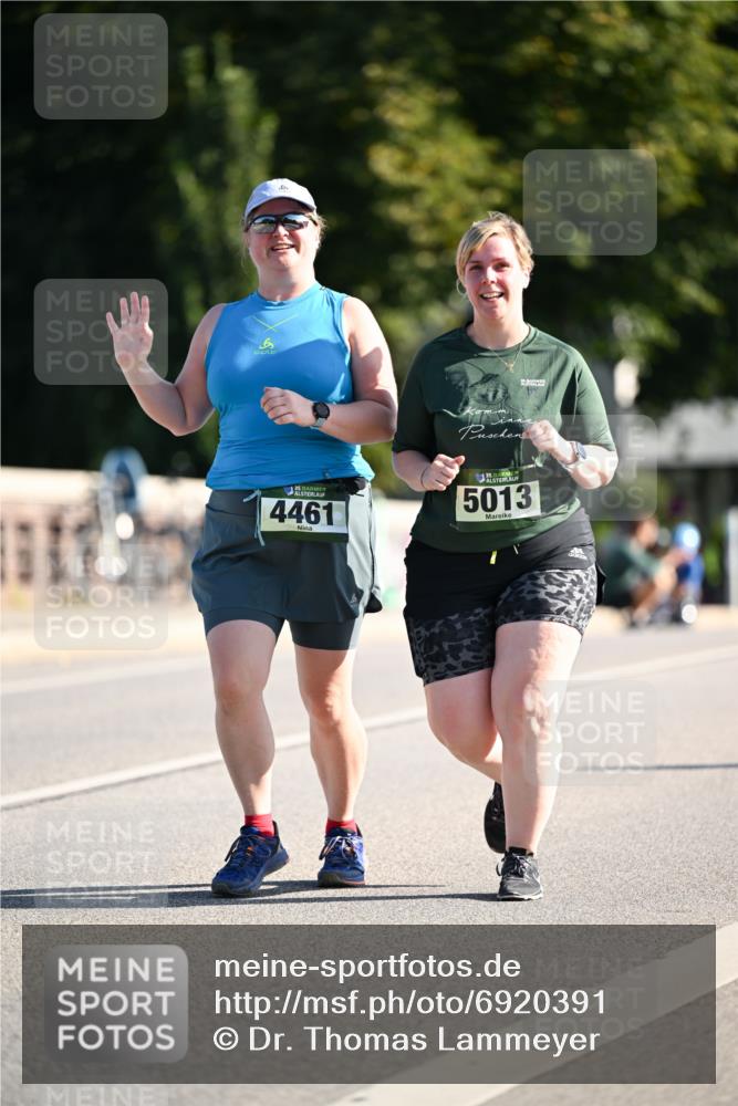 01.09.2024 - BARMER Alsterlauf Dr. Thomas Lammeyer http://msf.ph/oto/6920391 01.09.2024 09:52:05 Laufen 35, 4461, 35, 5013 meine-sportfotos.de