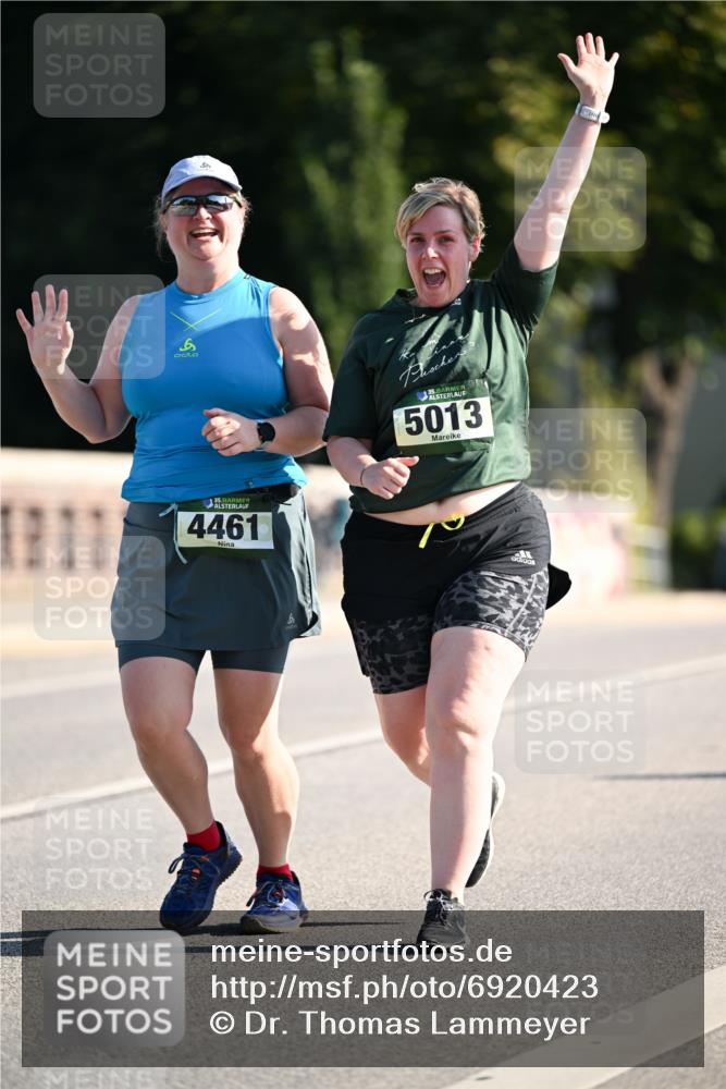 01.09.2024 - BARMER Alsterlauf Dr. Thomas Lammeyer http://msf.ph/oto/6920423 01.09.2024 09:52:06 Laufen 35, 4461, 35, 5013 meine-sportfotos.de