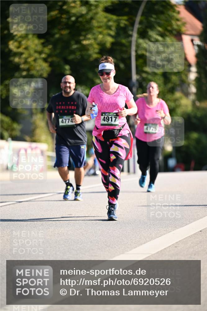 01.09.2024 - BARMER Alsterlauf Dr. Thomas Lammeyer http://msf.ph/oto/6920526 01.09.2024 09:52:14 Laufen 4774, 4917, 4775 meine-sportfotos.de