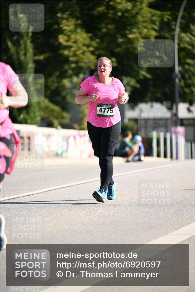 01.09.2024 - BARMER Alsterlauf Dr. Thomas Lammeyer http://msf.ph/oto/6920597 01.09.2024 09:52:17 Laufen 4775 meine-sportfotos.de