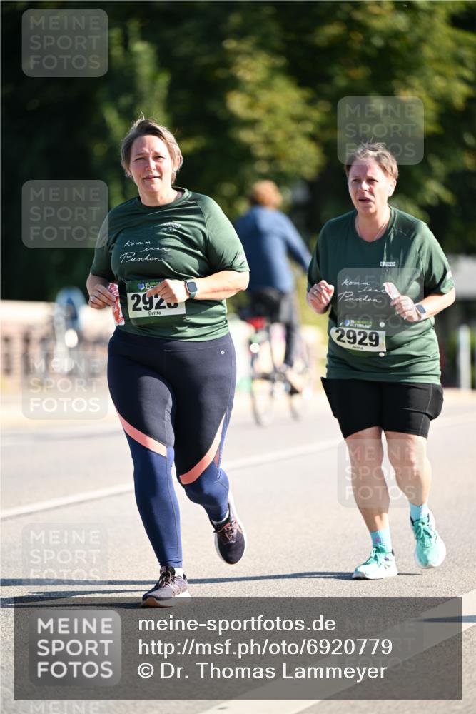 01.09.2024 - BARMER Alsterlauf Dr. Thomas Lammeyer http://msf.ph/oto/6920779 01.09.2024 09:52:34 Laufen 2925, 135, 2929 meine-sportfotos.de
