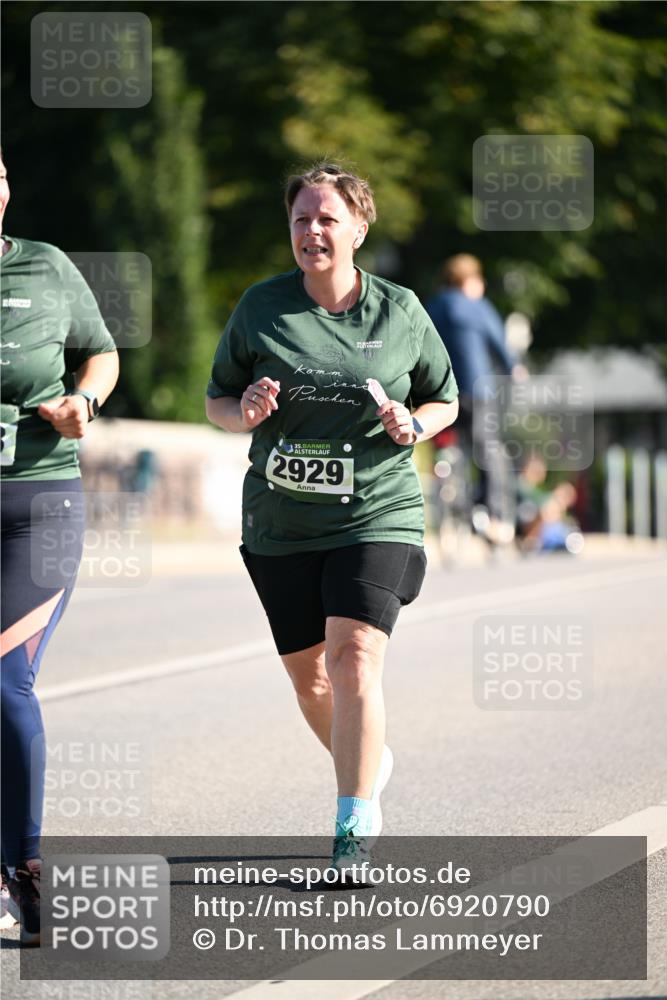 01.09.2024 - BARMER Alsterlauf Dr. Thomas Lammeyer http://msf.ph/oto/6920790 01.09.2024 09:52:35 Laufen 35, 2929 meine-sportfotos.de