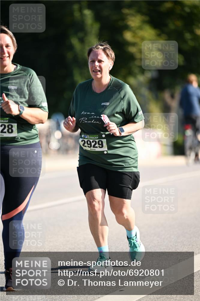 01.09.2024 - BARMER Alsterlauf Dr. Thomas Lammeyer http://msf.ph/oto/6920801 01.09.2024 09:52:35 Laufen 28, 25, 135, 2929 meine-sportfotos.de