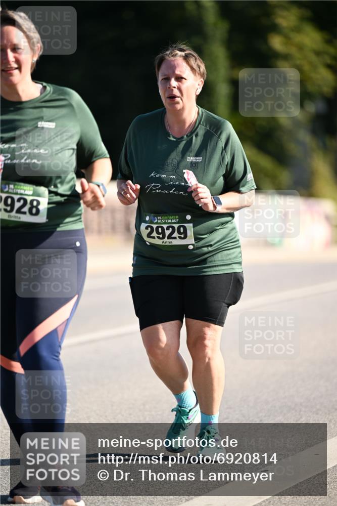 01.09.2024 - BARMER Alsterlauf Dr. Thomas Lammeyer http://msf.ph/oto/6920814 01.09.2024 09:52:35 Laufen 35, 2928, 35, 2929 meine-sportfotos.de