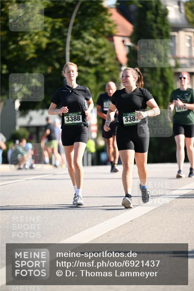 01.09.2024 - BARMER Alsterlauf Dr. Thomas Lammeyer http://msf.ph/oto/6921437 01.09.2024 09:54:12 Laufen 3388, 338, 367 meine-sportfotos.de