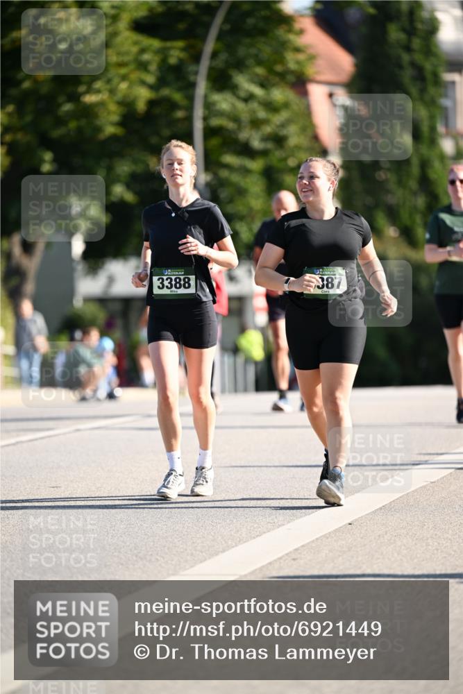 01.09.2024 - BARMER Alsterlauf Dr. Thomas Lammeyer http://msf.ph/oto/6921449 01.09.2024 09:54:13 Laufen 3388, 387 meine-sportfotos.de