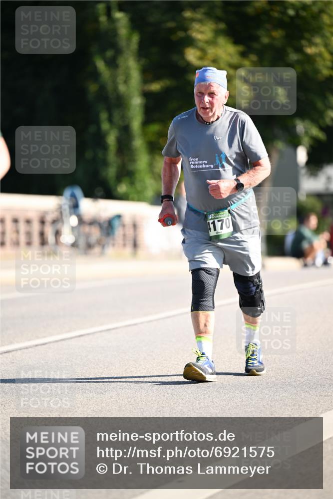 01.09.2024 - BARMER Alsterlauf Dr. Thomas Lammeyer http://msf.ph/oto/6921575 01.09.2024 09:54:22 Laufen 15, 4170 meine-sportfotos.de