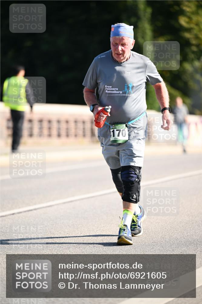01.09.2024 - BARMER Alsterlauf Dr. Thomas Lammeyer http://msf.ph/oto/6921605 01.09.2024 09:54:24 Laufen 111, 35, 170 meine-sportfotos.de