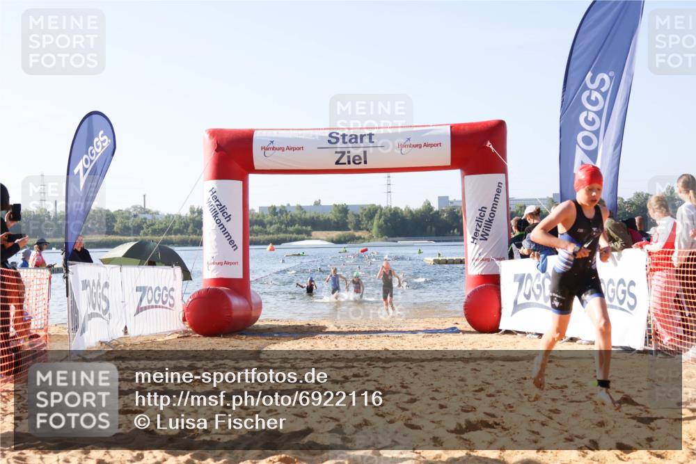 01.09.2024 - 17. Tribühne Triathlon Luisa Fischer http://msf.ph/oto/6922116 01.09.2024 09:29:27 Schwimmen 71, 89, 114, 119, 131 meine-sportfotos.de