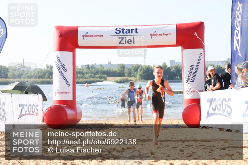 01.09.2024 - 17. Tribühne Triathlon Luisa Fischer http://msf.ph/oto/6922138 01.09.2024 09:29:31 Schwimmen 71, 89, 114, 119, 131, 132 meine-sportfotos.de