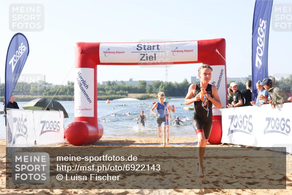 01.09.2024 - 17. Tribühne Triathlon Luisa Fischer http://msf.ph/oto/6922143 01.09.2024 09:29:31 Schwimmen 71, 89, 114, 119, 131, 132 meine-sportfotos.de