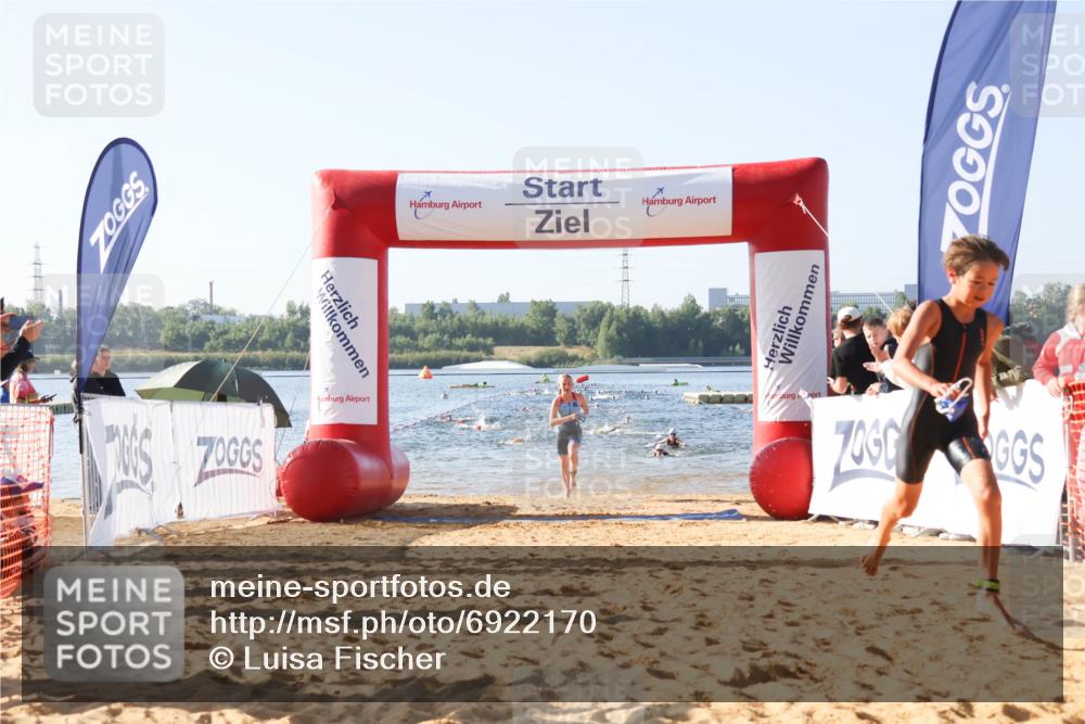 01.09.2024 - 17. Tribühne Triathlon Luisa Fischer http://msf.ph/oto/6922170 01.09.2024 09:29:37 Schwimmen 67, 71, 89, 119, 131, 132 meine-sportfotos.de
